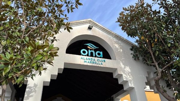 ona alanda club